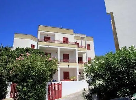 Baia Di Carlino Tourist Apartament