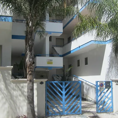 Baia Di Carlino Tourist * Gallipoli