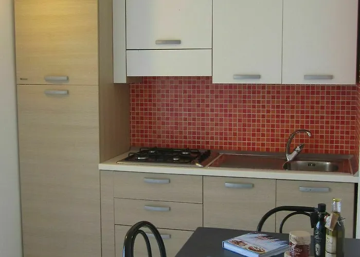 Baia Di Carlino Tourist *